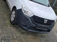 Gebraucht Dacia Dokker Express 102 PS (75 kW) 2017 Weiß Van