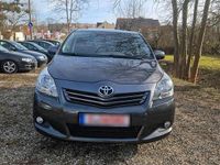 Gebraucht Toyota Verso 177 PS (130 kW) 2011 Braun Van / Kleinbus