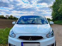 Gebraucht Mitsubishi Space Star 71 PS (52 kW) 2019 Weiß Kleinwagen