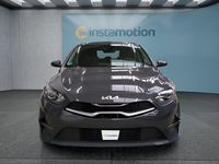 Usado Kia Ceed 140 HP (102 kW) 2025 Cinzento Citadino
