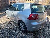 Gebraucht VW Golf V 105 PS (77 kW) 2006 Grau Kleinwagen