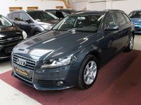Gebraucht Audi A4 Attraction 120 PS (88 kW) 2011 Grau Kombi