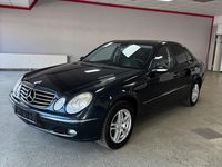 Gebraucht Mercedes E280 190 PS (139 kW) 2006 Blau Limousine