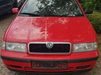 Gebraucht Skoda Octavia 101 PS (74 kW) 1999 Rot Kombi