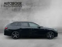 Nouă BMW 520 Performance 190 CP (139 kW) 2026 Negru Break