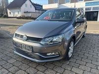 Gebraucht VW Polo LOUNGE 90 PS (66 kW) 2015 Grau Limousine