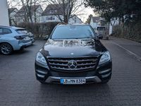 Gebraucht Mercedes ML350 258 PS (189 kW) 2011 Schwarz SUV