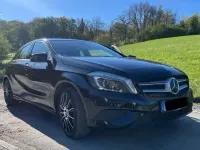 Gebraucht Mercedes A200 Urban 156 PS (114 kW) 2014 Schwarz Kleinwagen