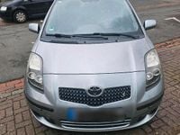 Gebraucht Toyota Yaris 70 PS (51 kW) 2008 Grau Kleinwagen