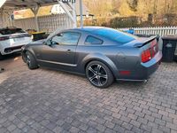 Gebraucht Ford Mustang 305 PS (224 kW) 2005 Grau