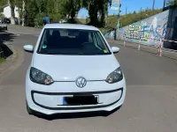 Second-hand VW up! 60 CP (44 kW) 2012 Albastru Hatchback