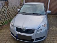 Gebraucht Skoda Fabia 86 PS (63 kW) 2010 Silber Limousine