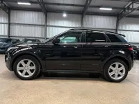 Gebraucht Land Rover Range Rover evoque Dynamic 150 PS (110 kW) 2015 Schwarz SUV
