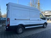 Gebraucht Ford Transit Trend 135 kW (184 PS) 2022 Frostweiß Van / Kleinbus