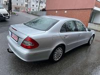 Gebraucht Mercedes E200 Elegance 184 PS (135 kW) 2006 Iridiumsilber  metalliclack Limousine