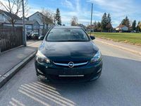 Gebraucht Opel Astra 120 PS (88 kW) 2015 Grün Kombi