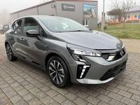 Neu Mitsubishi Colt Plus 91 PS (66 kW) 2025 Grau Kleinwagen