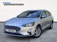 Używany Ford Focus Cool & Connect 125 KM (91 kW) 2022 Srebrny Kombi