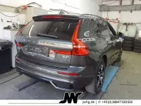 Gebraucht Volvo XC60 R-Design 197 PS (144 kW) 2022 Pine grey / metallic SUV