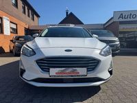 Gebraucht Ford Focus Cool & Connect 120 PS (88 kW) 2019 Weiß Kombi
