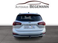 Second-hand Ford Focus Active 116 CP (85 kW) 2023 Argintiu Break