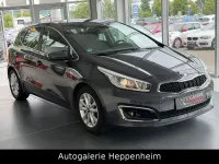 Gebraucht Kia Ceed 135 PS (99 kW) 2016 Dark gun metal Kleinwagen