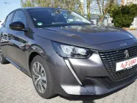 Gebraucht Peugeot 208 101 PS (74 kW) 2023 Platingraumet. Kleinwagen