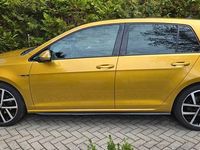 Gebraucht VW Golf Highline 150 PS (110 kW) 2018 Gelb Limousine