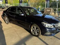 Gebraucht Mercedes E350 Elegance 258 PS (189 kW) 2014 Blau Limousine