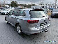 Gebraucht VW Passat 150 PS (110 kW) 2022 Silber Kombi