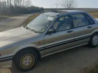 Gebraucht Mitsubishi Galant 86 PS (63 kW) 1988 Gold Limousine