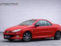 Gebraucht Peugeot 206 CC Platinum 109 PS (80 kW) 2005 Rot Cabrio