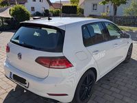 Gebraucht VW Golf VII R-line 150 PS (110 kW) 2018 Schwarz Limousine