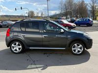 Second-hand Dacia Sandero Stepway 88 CP (64 kW) 2012 Gri Berlinǎ