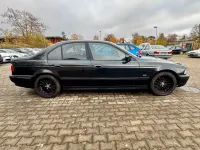 Käytetty BMW 523 Shadowline 170 HP (125 kW) 2000 Musta Sedan