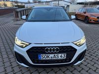 Gebraucht Audi A1 S-Line 95 PS (69 kW) 2024 Gletscherweiß metallic Kleinwagen