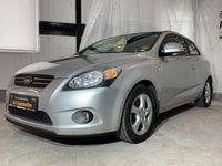 Gebraucht Kia Ceed 126 PS (92 kW) 2008 Silber Kleinwagen