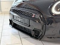 Gebraucht Mini Cooper S Classic 178 PS (130 kW) 2024 Midnight black ii Kleinwagen