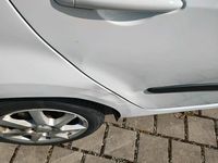 Second-hand Renault Modus 75 CP (55 kW) 2012 Alb Monovolum