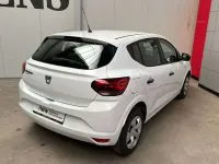 Gebraucht Dacia Sandero Essentiel 67 PS (49 kW) 2022 Arktisweiss Limousine