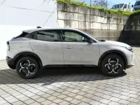 Neu Alfa Romeo Junior Ti 145 PS (106 kW) 2026 Beige SUV
