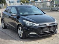 Gebraucht Hyundai i20 Passion 101 PS (74 kW) 2017 Schwarz Kleinwagen