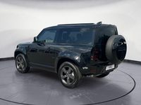 Neu Land Rover Defender SE Dynamic 635 PS (467 kW) 2025 Santorini black SUV