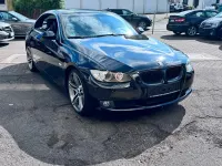 Gebraucht BMW 325 Cabriolet 217 PS (159 kW) 2007 Schwarz Cabrio