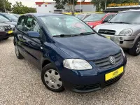 Gebraucht VW Fox Basis 54 PS (39 kW) 2010 Indigoblau perleffekt Kleinwagen