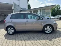 Gebraucht VW Golf Plus Style 122 PS (89 kW) 2011 Kaschmirbraun Van / Kleinbus