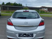 Gebraucht Opel Astra GTC Selection 90 PS (66 kW) 2009 Silber Limousine
