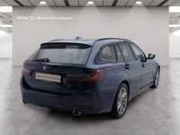 Gebraucht BMW 330 245 PS (180 kW) 2023 Blau Kombi