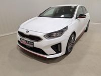 Gebraucht Kia ProCeed Comfort 204 PS (150 kW) 2018 (hw2) deluxeweiss met. Kleinwagen