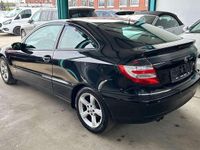 Gebraucht Mercedes C180 143 PS (105 kW) 2005 Schwarz Coupé
